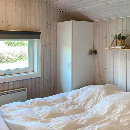 3 Bedroom Stunning In Holiday home Otterup
